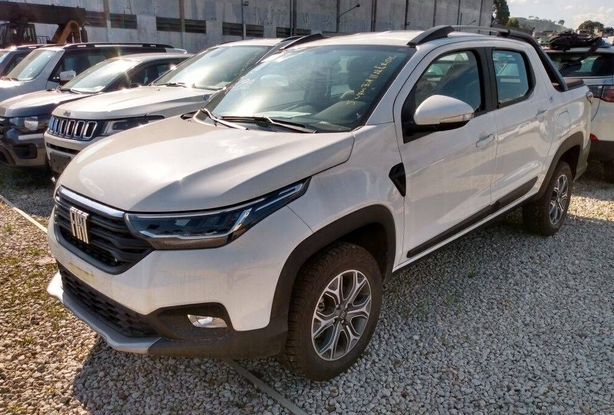 FIAT STRADA VOLCANO 1.3 CD